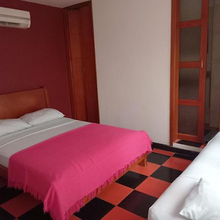 Hotel Bahia Plaza Santa Marta  Exterior photo