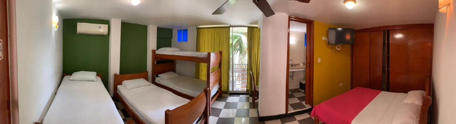 Hotel Bahia Plaza Santa Marta  Exterior photo