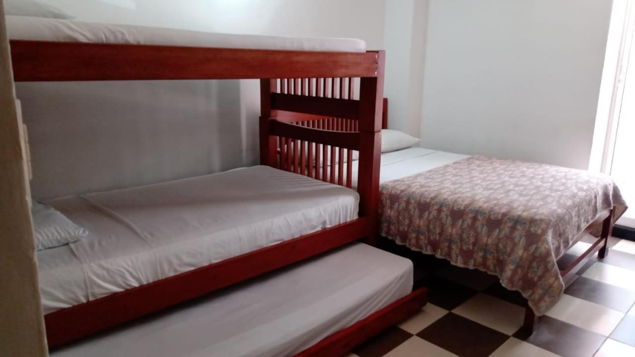Hotel Bahia Plaza Santa Marta  Exterior photo