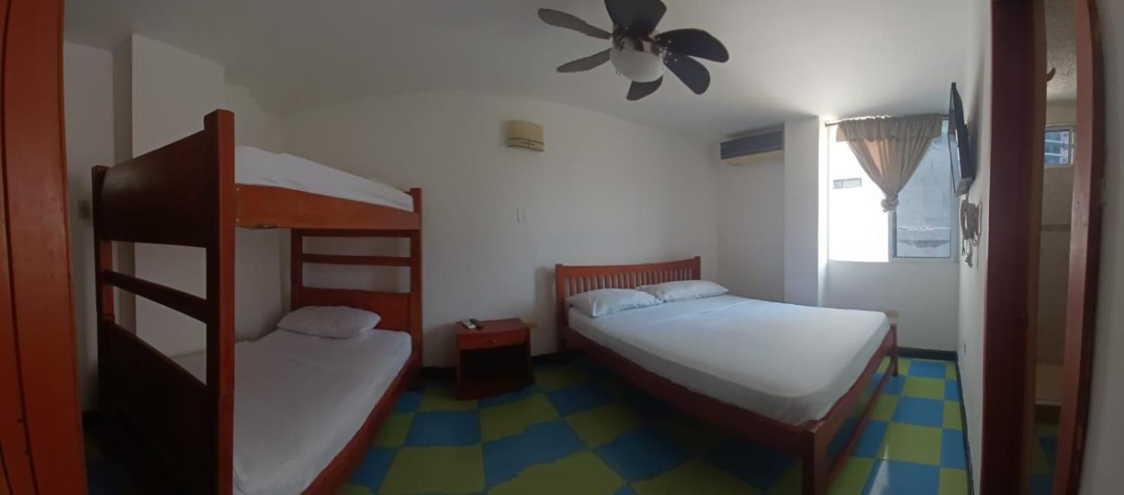 Hotel Bahia Plaza Santa Marta  Exterior photo
